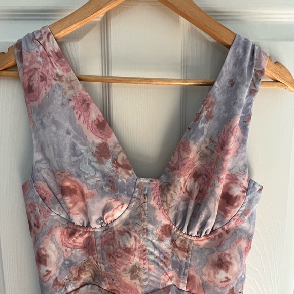 Cider illusion floral ruched midi dress Violet NWT sized small - Picture 3 of 8